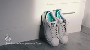 Best Places To Sell Used Shoes For Cash (Online And Offline) - TrueHomeOccupations